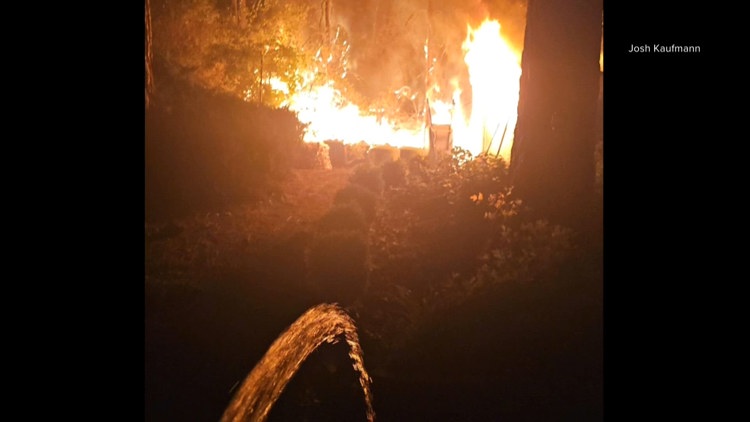 Spokane man fights flames to save neighborhood during evacuation
