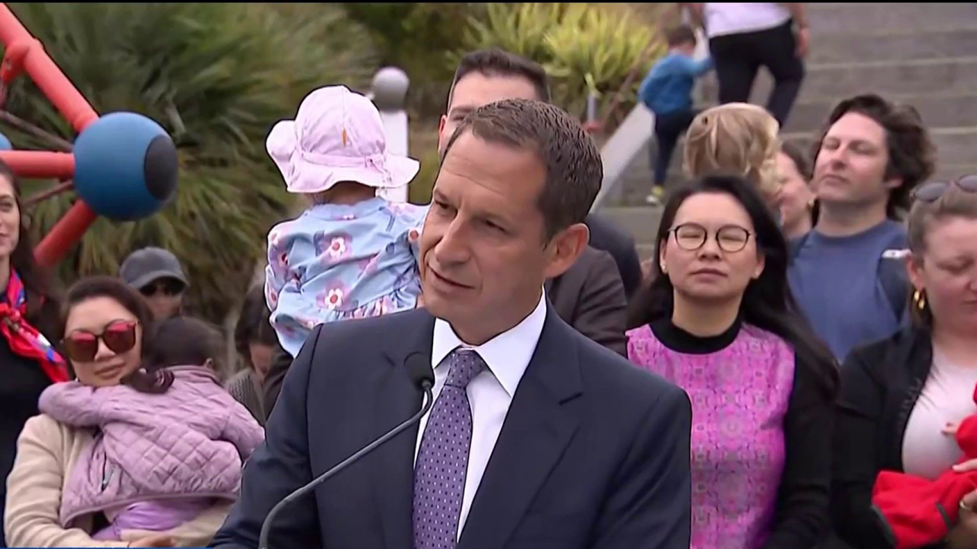 San Francisco expands paid parental leave eligibility for workers