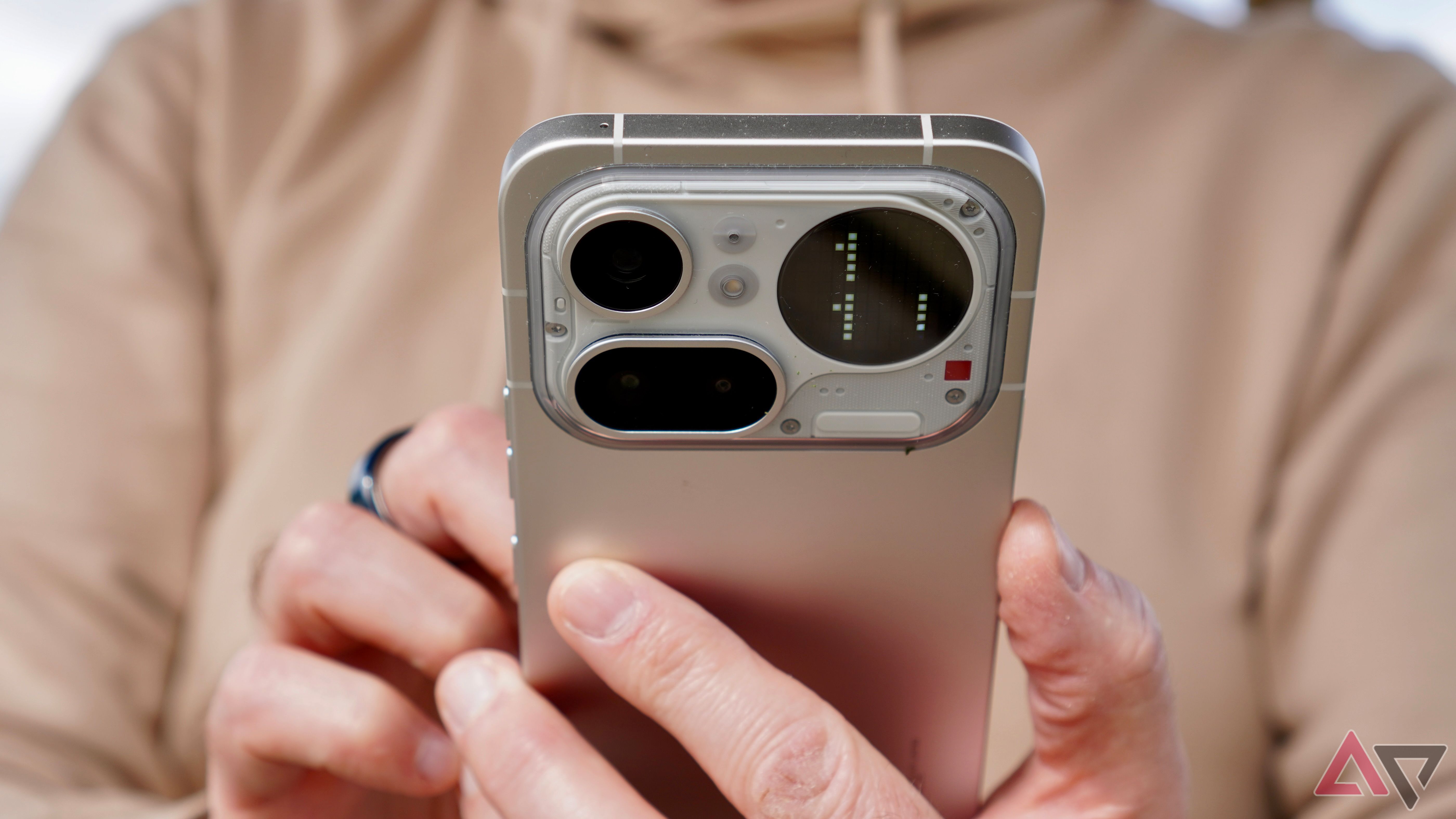 Nothing Phone (4a) Pro drops to its best price yet at just $400
