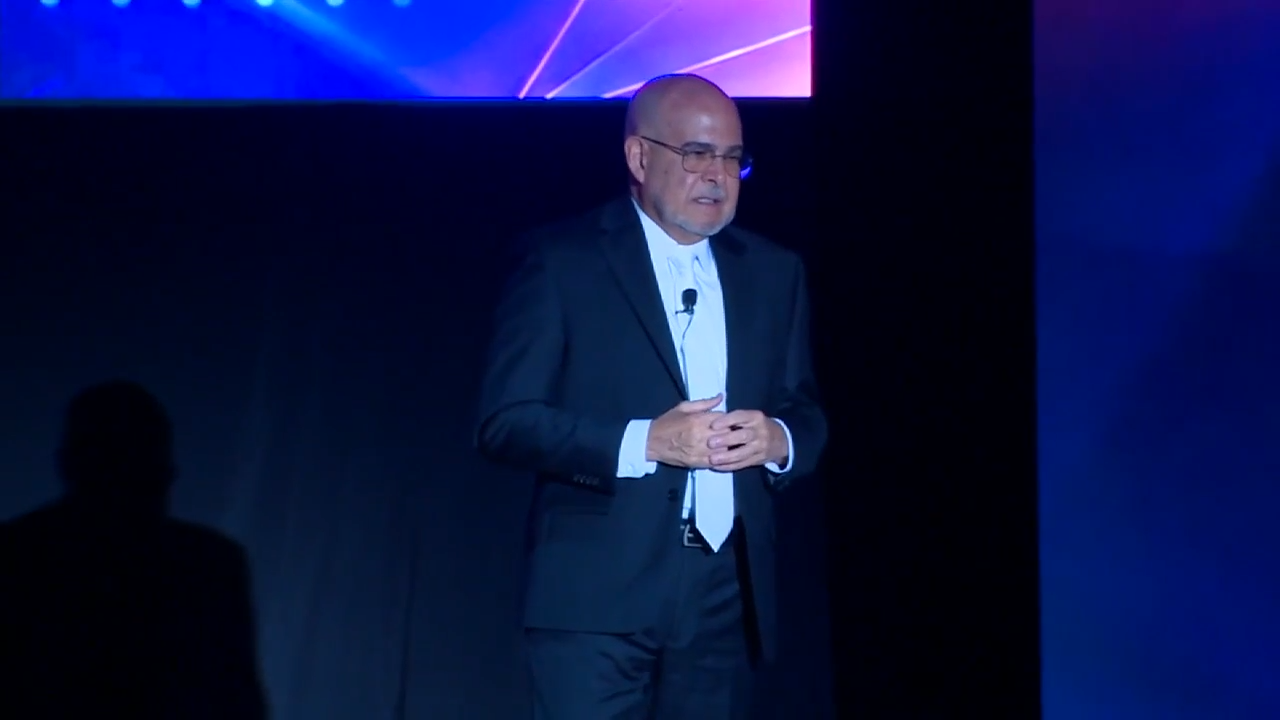 Outgoing M-DCPS superintendent delivers opening of schools address, highlights accomplishments
