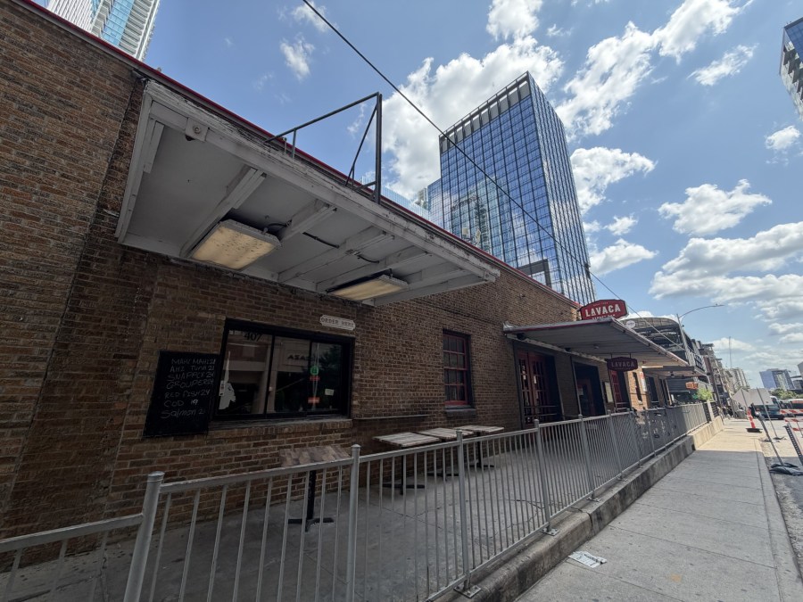 Seafood restaurant shutters as downtown Austin evolves post-pandemic