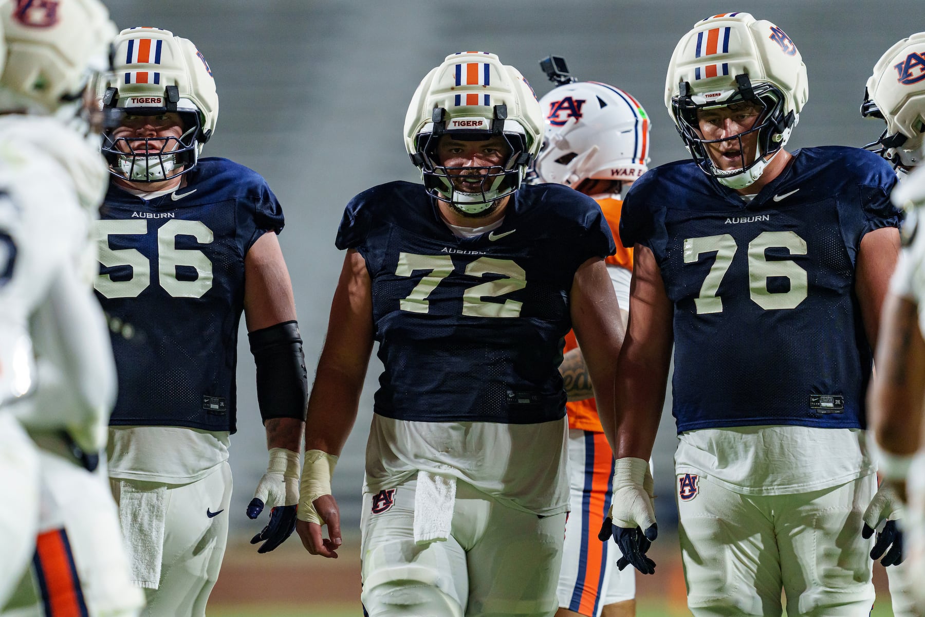 How this USF transfer has brought Auburn’s offensive line together