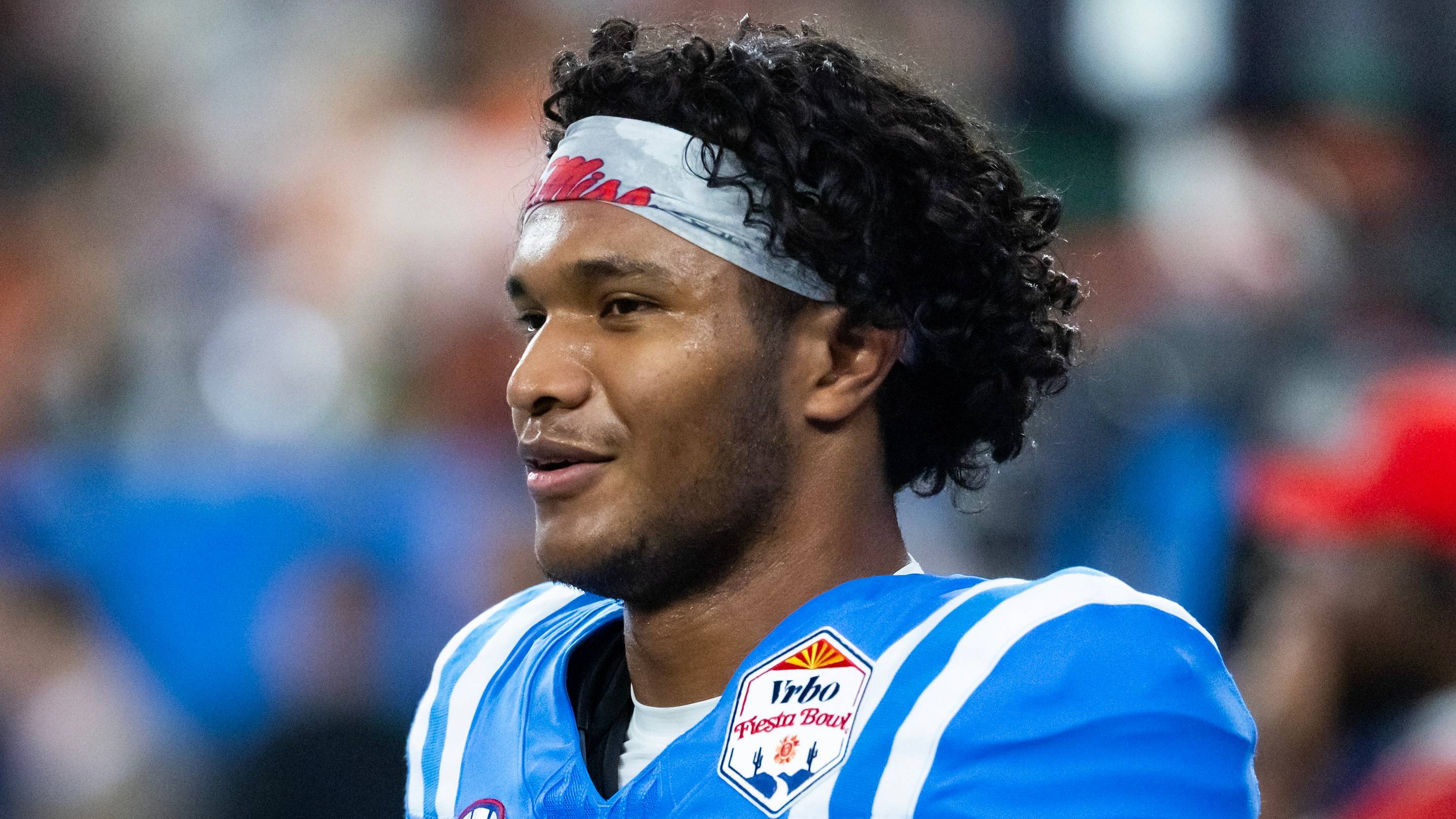 Austin Simmons Talks Relationships With Matt Zollers, Garrett Riley, Chip Lindsey