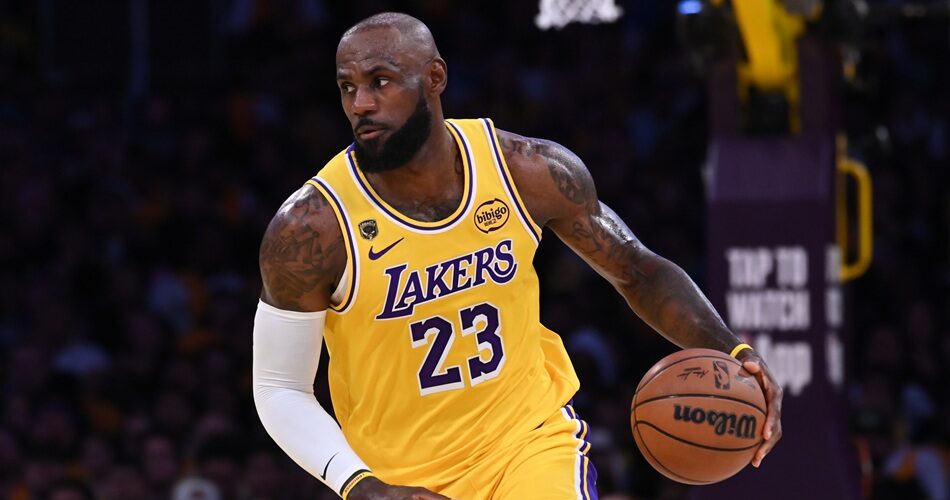 LeBron James, Yeni Sözleşmesiyle NBA Tarihine Geçti!