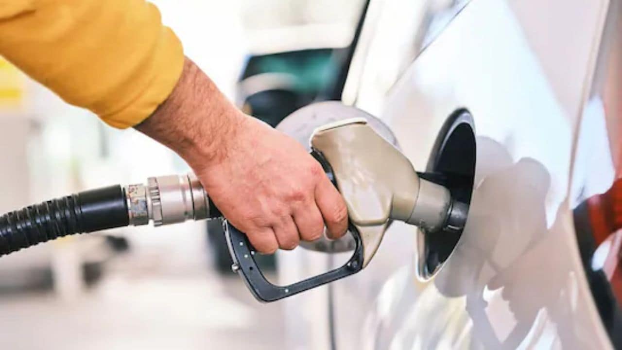 Use E20 Petrol With Confidence, Says Centre Amid Row Over Blended Fuel