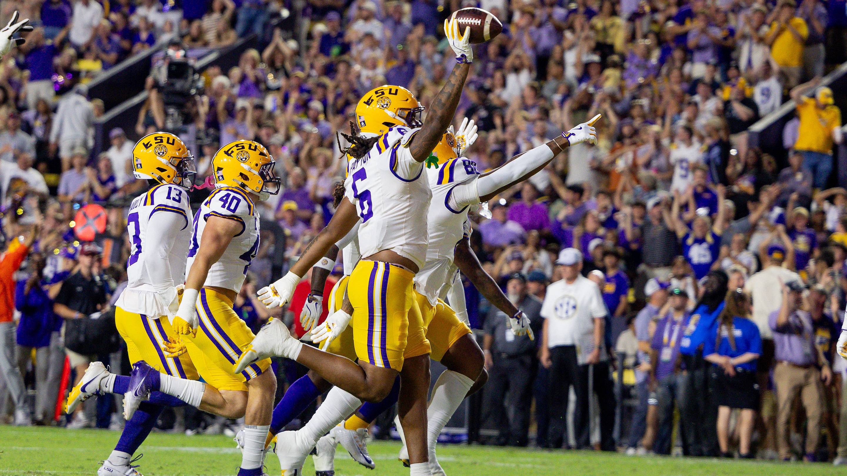 One LSU Position Group is Already Turning Heads in Fall Camp