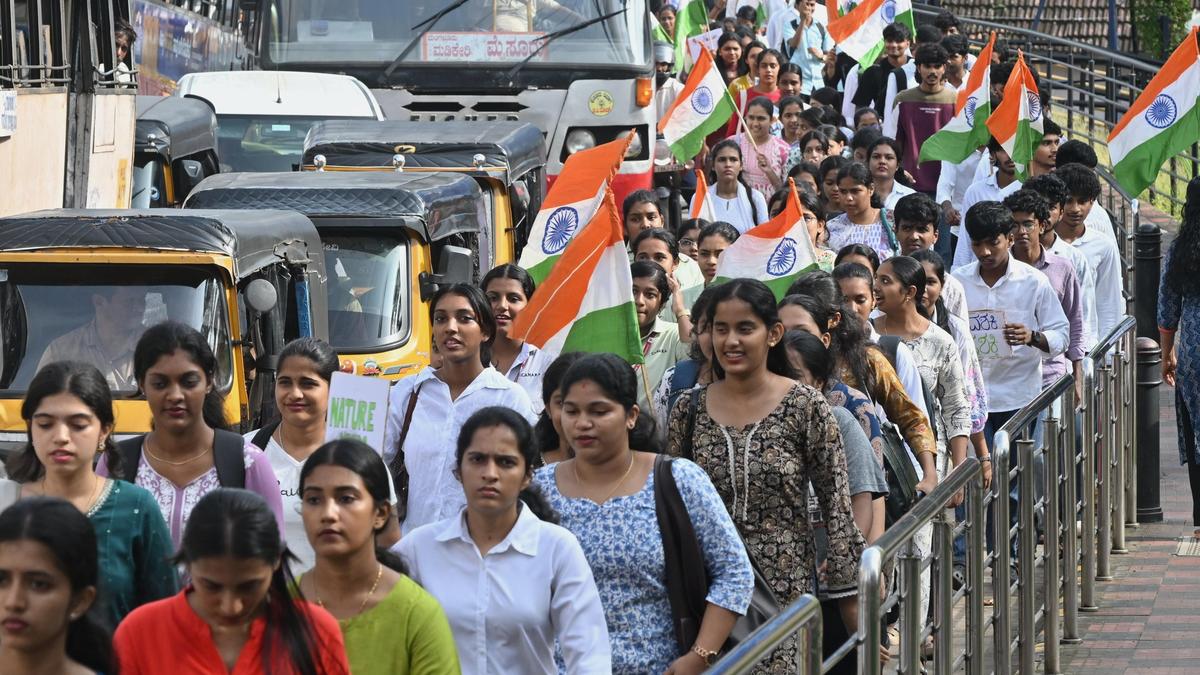 Students take part in ‘Walkathon for Bharath’ programme in Mangaluru