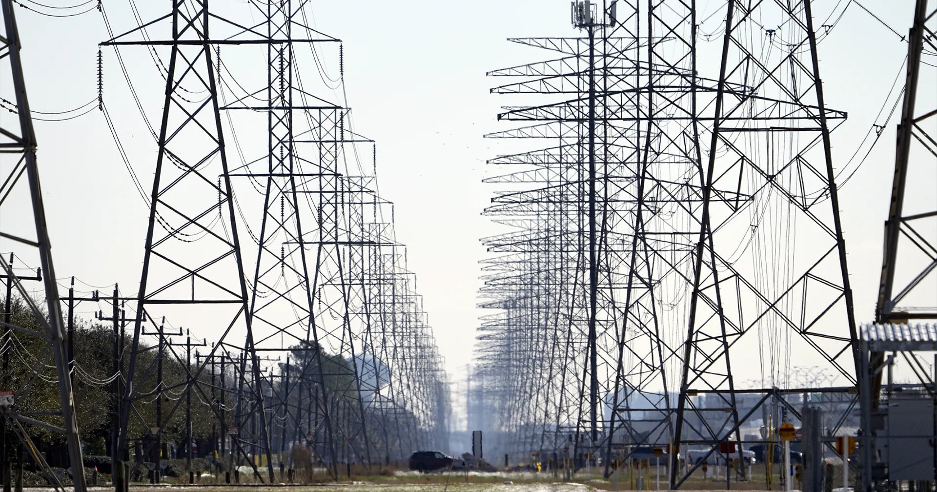 Texas governor freezes data center rollout amid ERCOT power strain