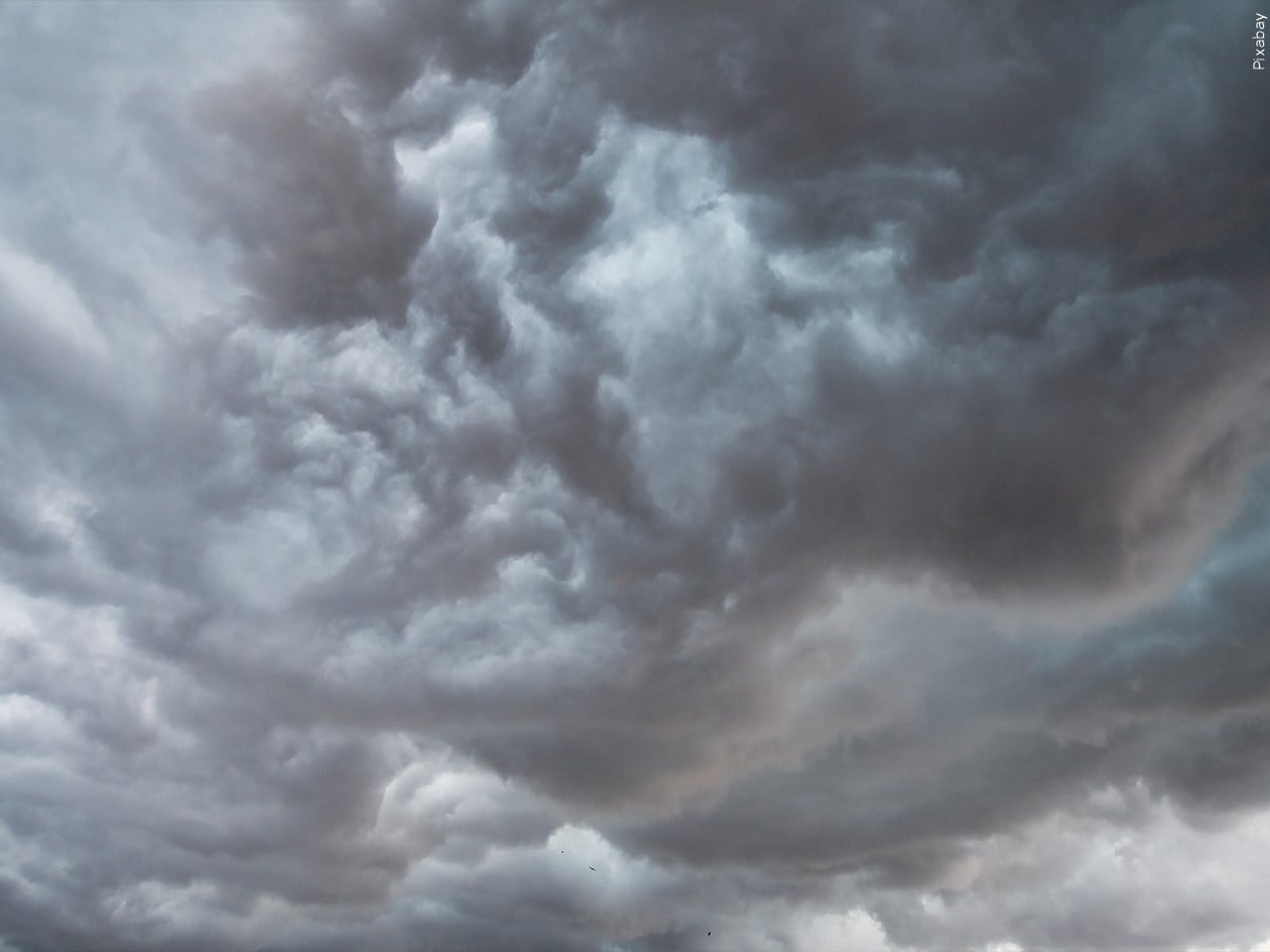 Wind, blowing dust possible as storms form north of Phoenix metro