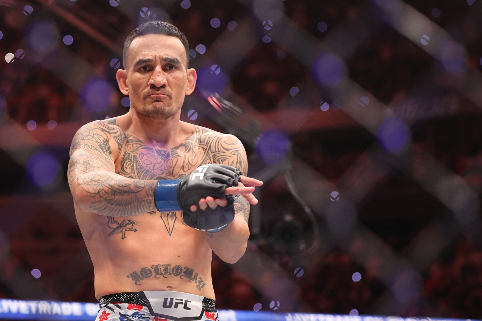 Max Holloway reacts to Ali Abdelaziz claiming Usman Nurmagomedov would dominate him in the UFC