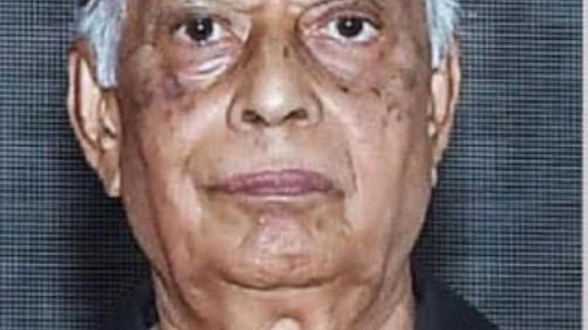Eminent historian A.V. Narasimha Murthy passes away in Mysuru