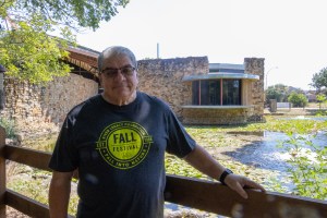 Former Arlington police officer now serves community through volunteering