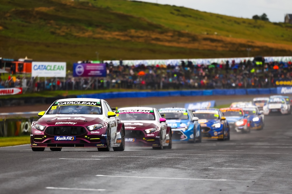 Morgan, Sutton and Chilton win big at BTCC Knockhill