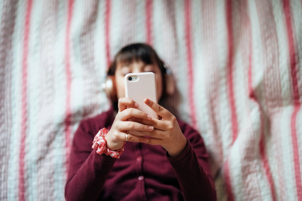 California wants to ban AI therapists as thousands turn to chatbots for mental healthcare