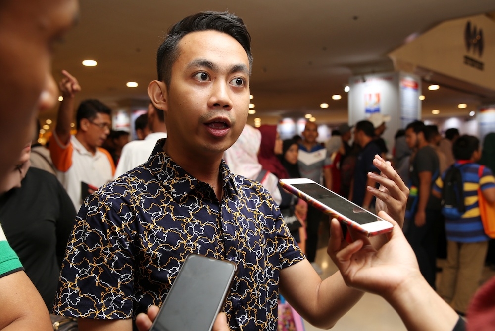 High Court upholds blogger Jufazli Shi’s acquittal over YouTube post against Ismail Sabri, Umno