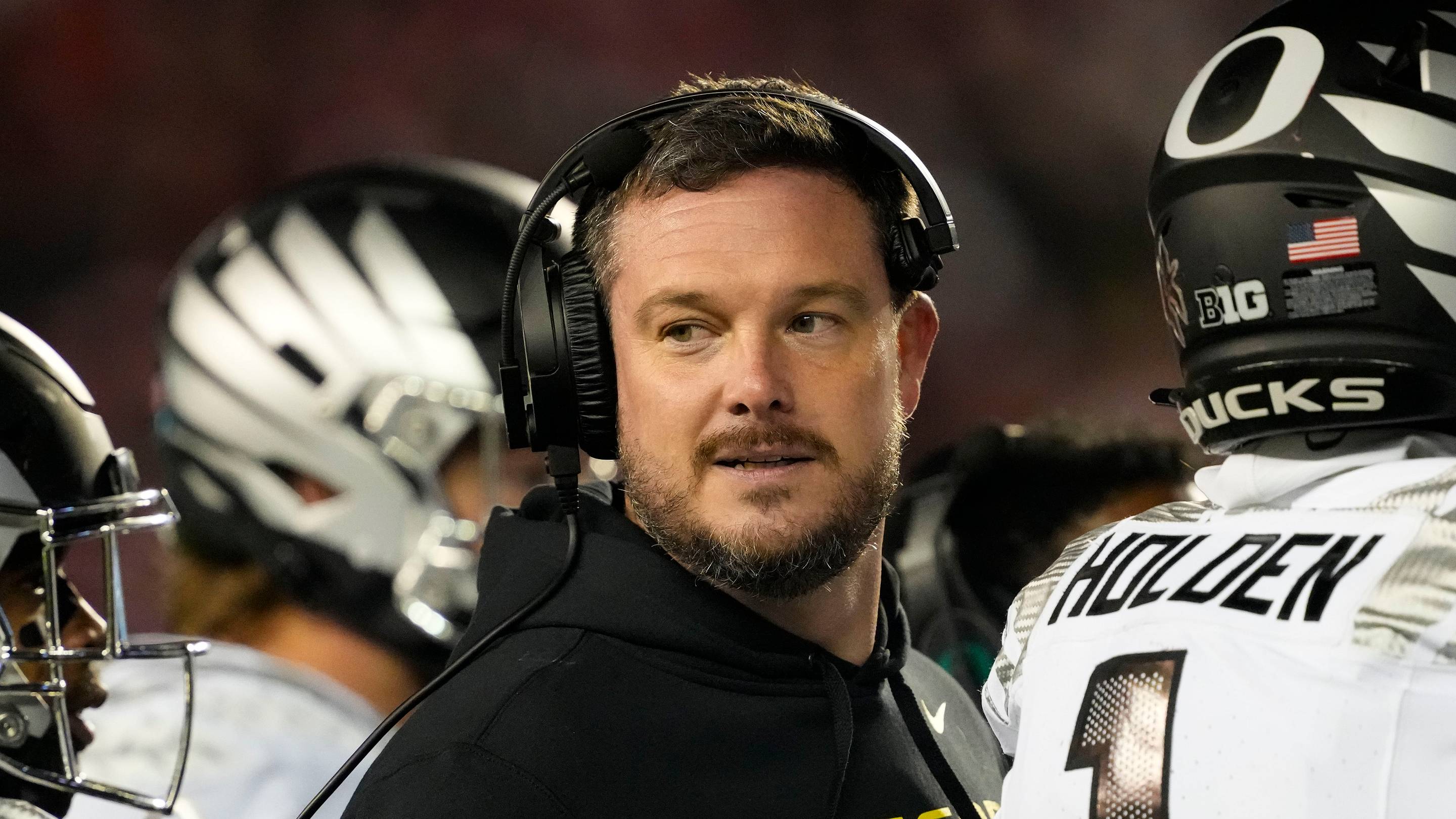 Young Oregon Running Back Emerging as a Name to Watch This Fall