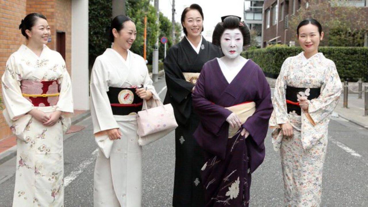 Tokyo’s 86-year-old geisha turns to AI and holograms to keep culture alive