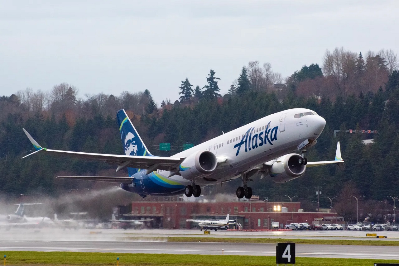 Seattle-bound flight delayed following 'customer disturbance' involving threats