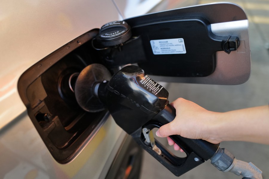 Gas station offers 20% off for customers who bust out 'best dance move'