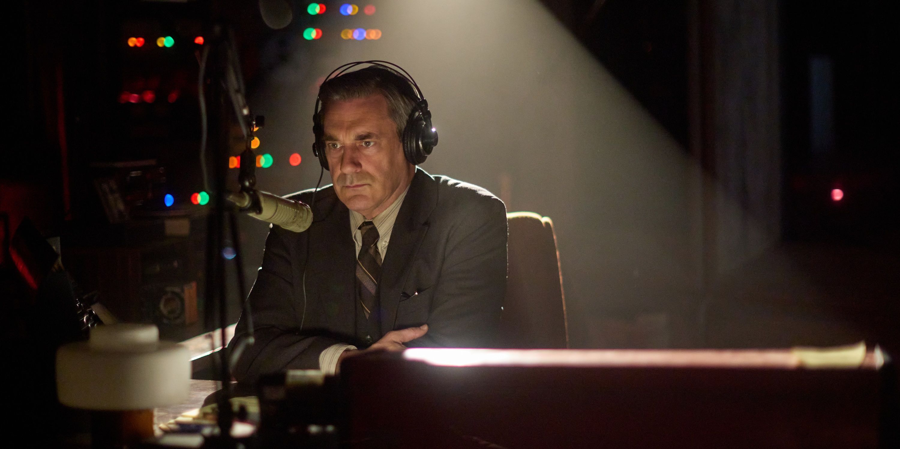 New '70s Crime Thriller Officially Brings Jon Hamm Back to TV Next Month