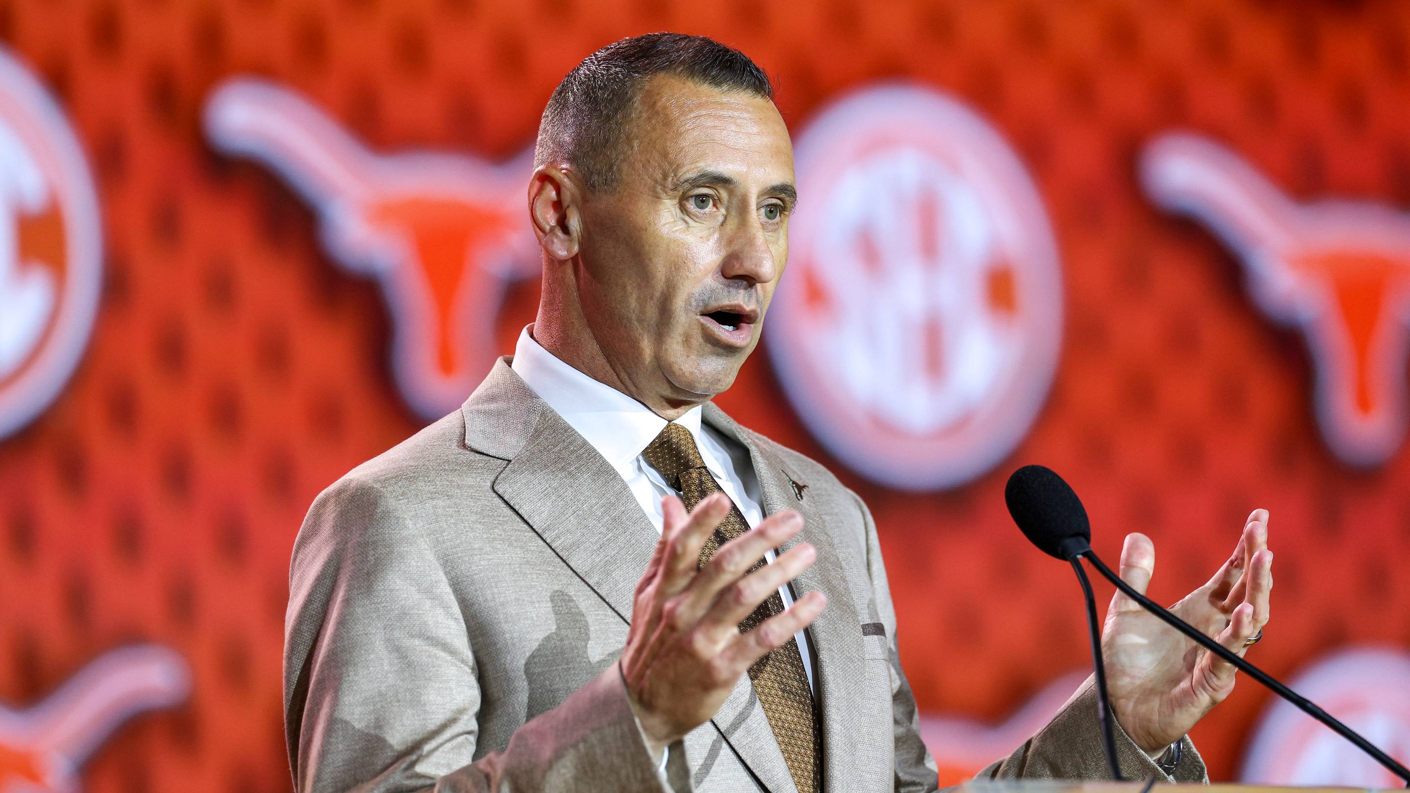 One Position Group Has Given Steve Sarkisian an Unexpected Luxury