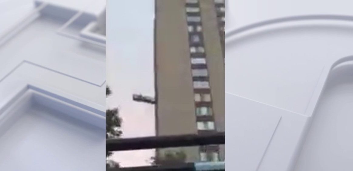 Construction workers escape through window as scaffolding swings in Gaithersburg