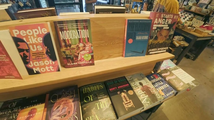 Valley readers celebrate National Book Lovers Day