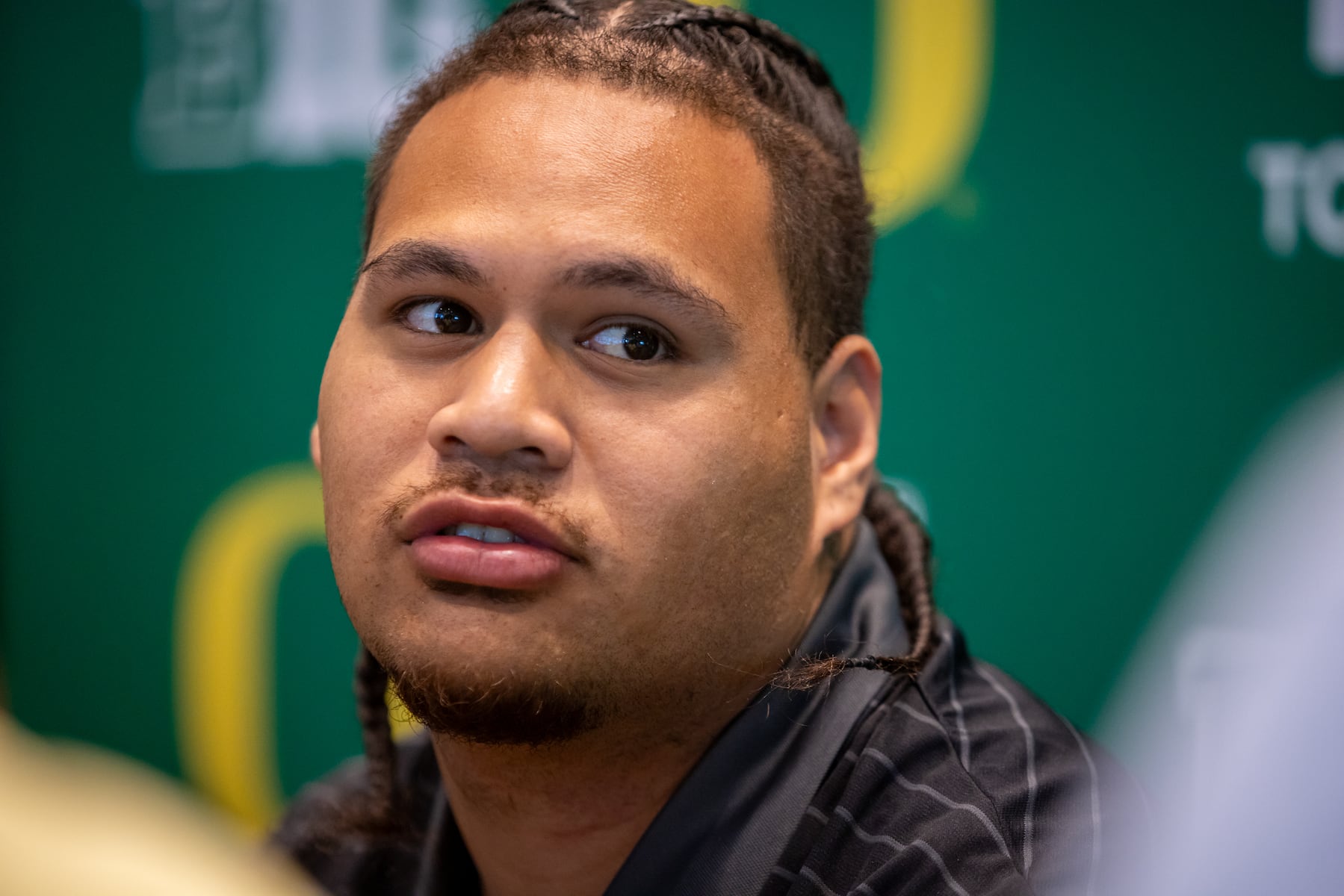 Oregon's Dave Iuli is back and looking good — here's what his coach had to say