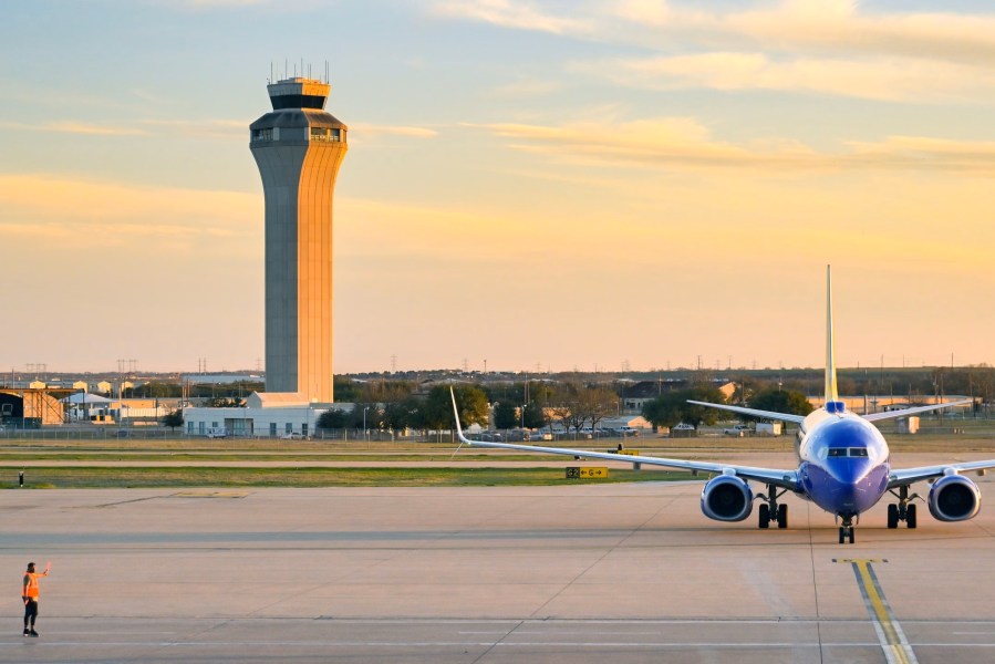 Austin airport to temporarily close lane near Barbara Jordan Terminal