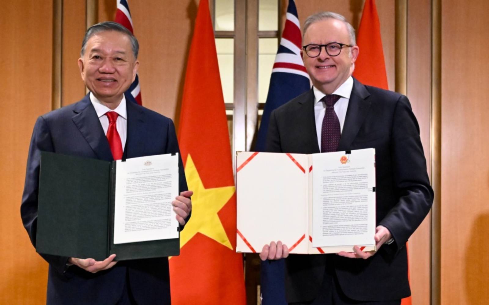 Australia, Vietnam boost military ties in nod to China