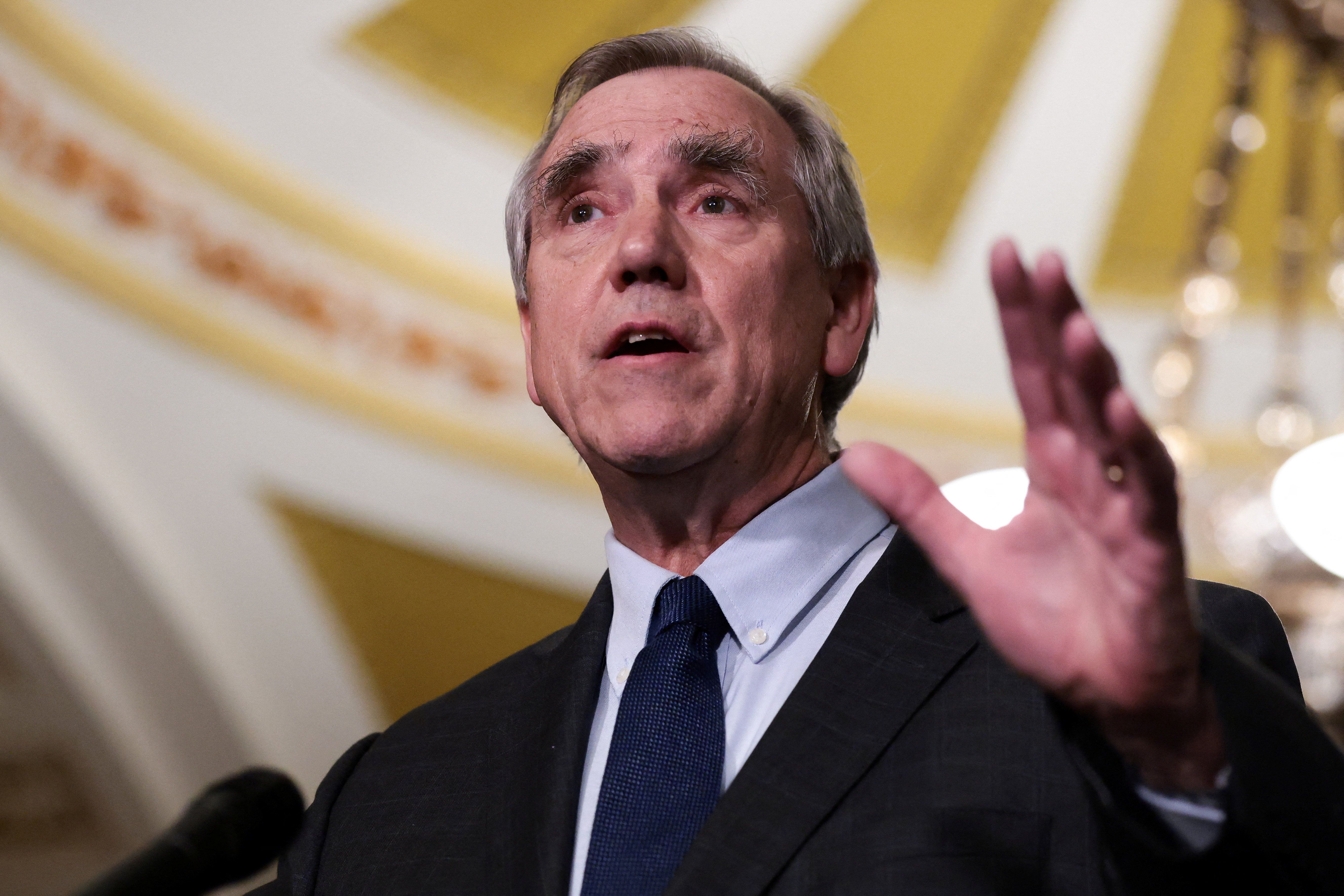 US senators move to rebuke China over Tibet