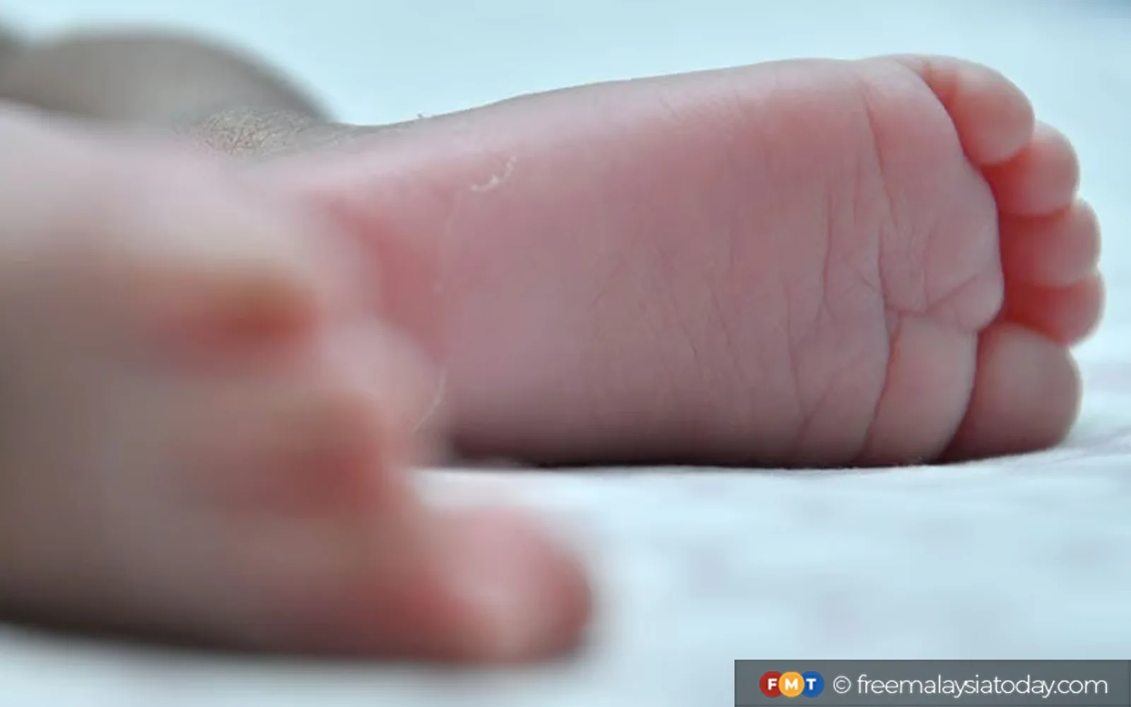 4-month-old baby allegedly abused, killed by step-grandmother