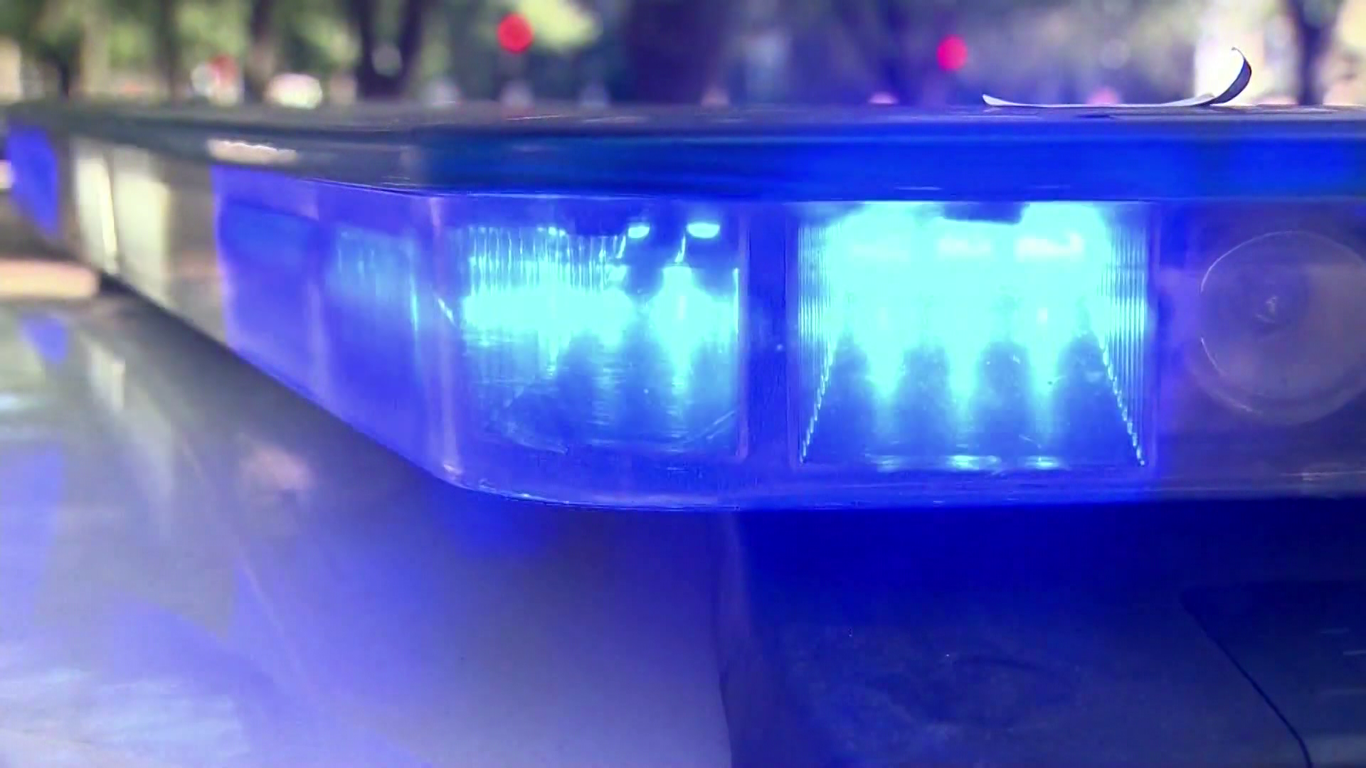 Crash shuts down section of Interstate 190 in Leominster