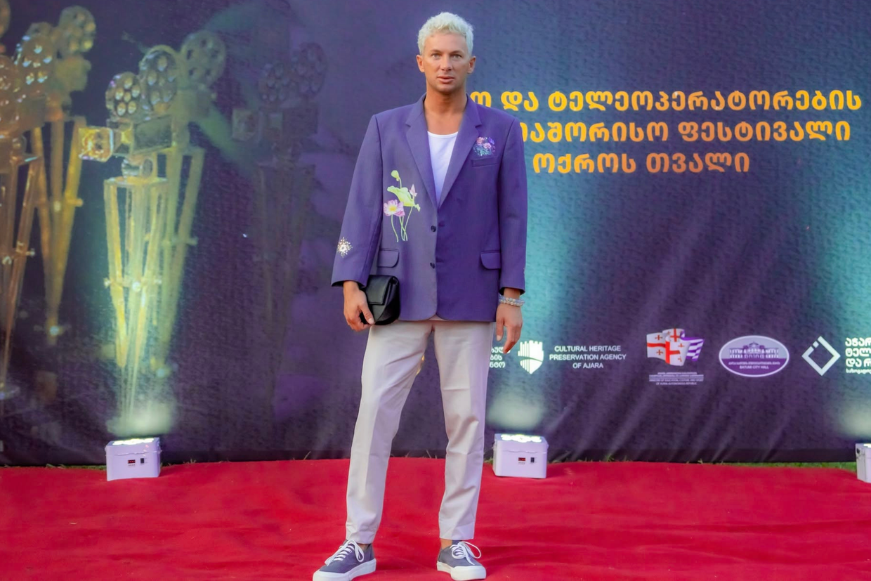 Two arrested for using homophobic slur, threatening Adjara TV presenter