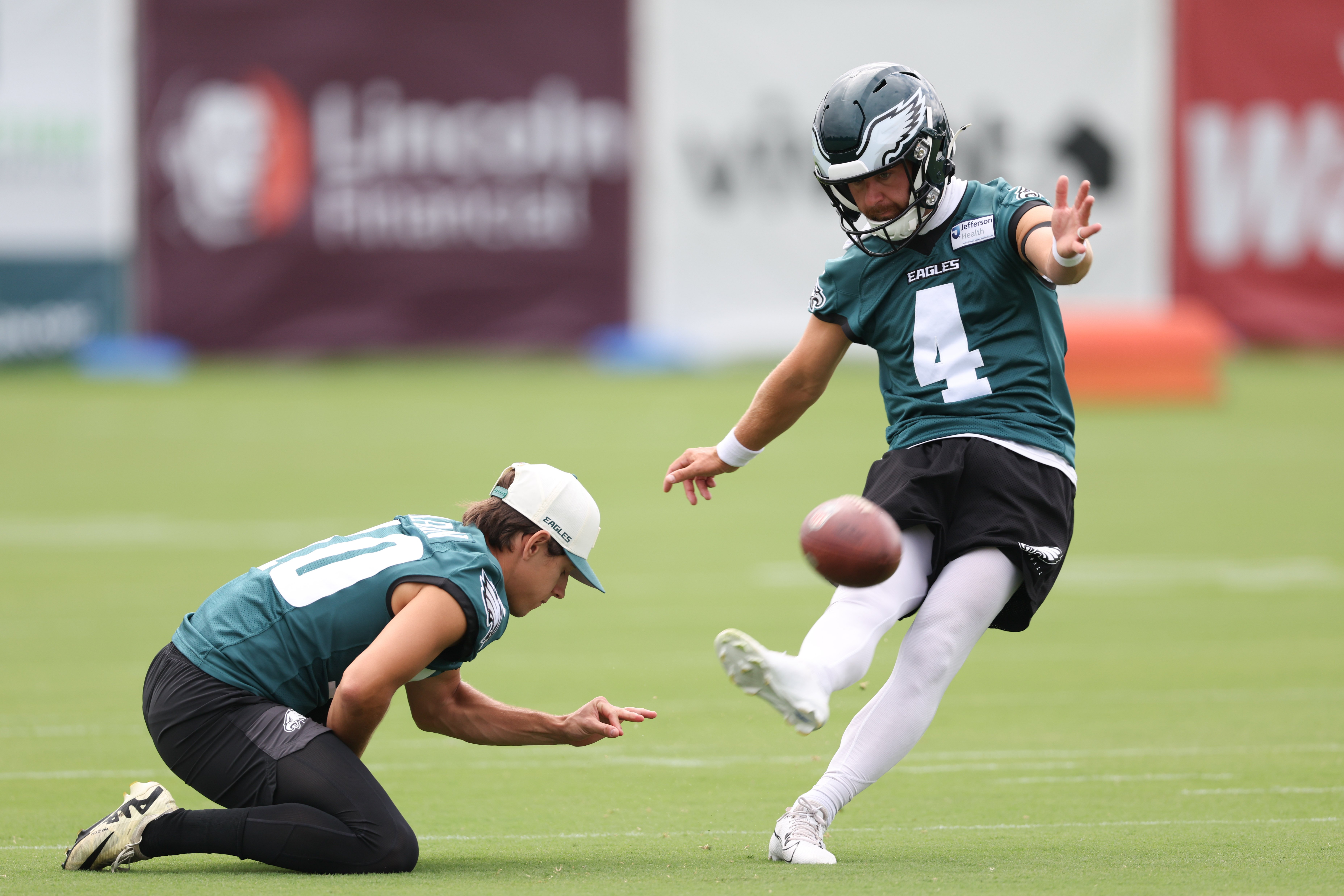 ‘Extremely confident in myself:' Can Jake Elliott rebound from 2 dismal seasons?