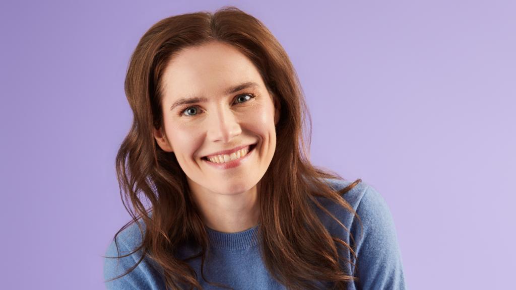 Amanda Knox comedy show 'sincere' but not 'stand-up'