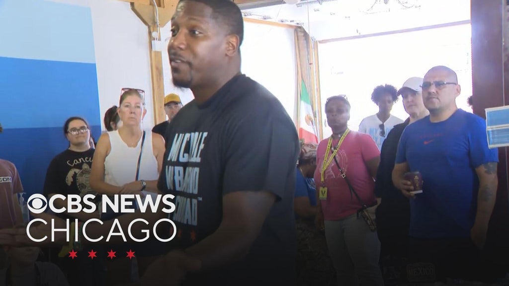 Activist Jahmal Cole talks about project to live in every Chicago community