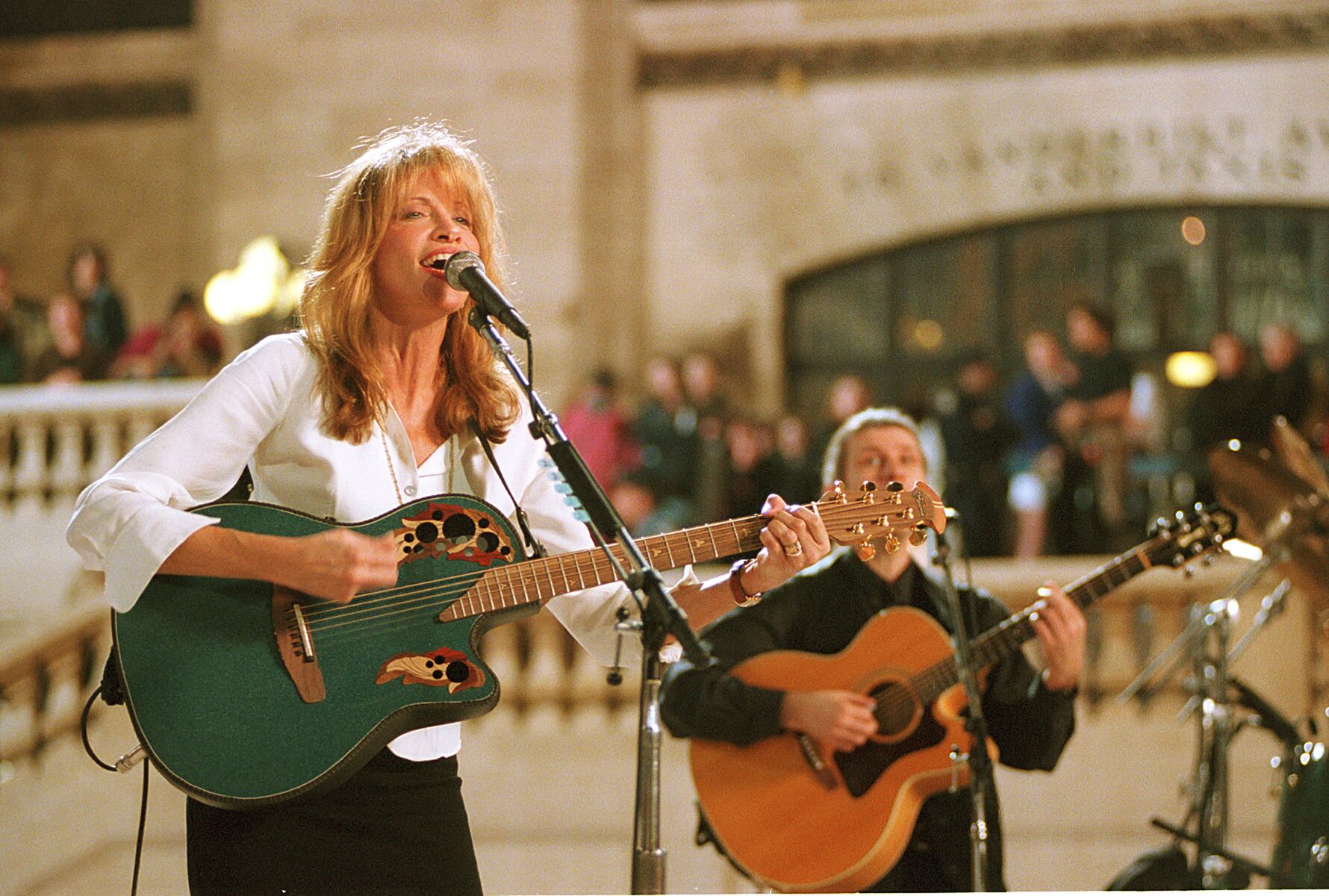 Music icon seemingly takes aim at famous ex: ‘Maybe I never loved you’