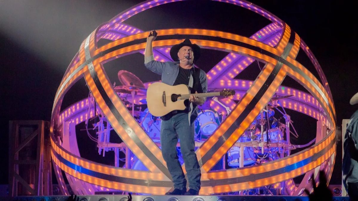 Garth Brooks’ 2026 “Blame It All On My Roots” Tour: How to Get Tickets