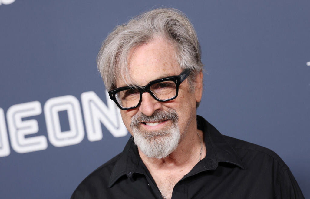 Robert Carradine’s family sues UCLA hospital for wrongful death