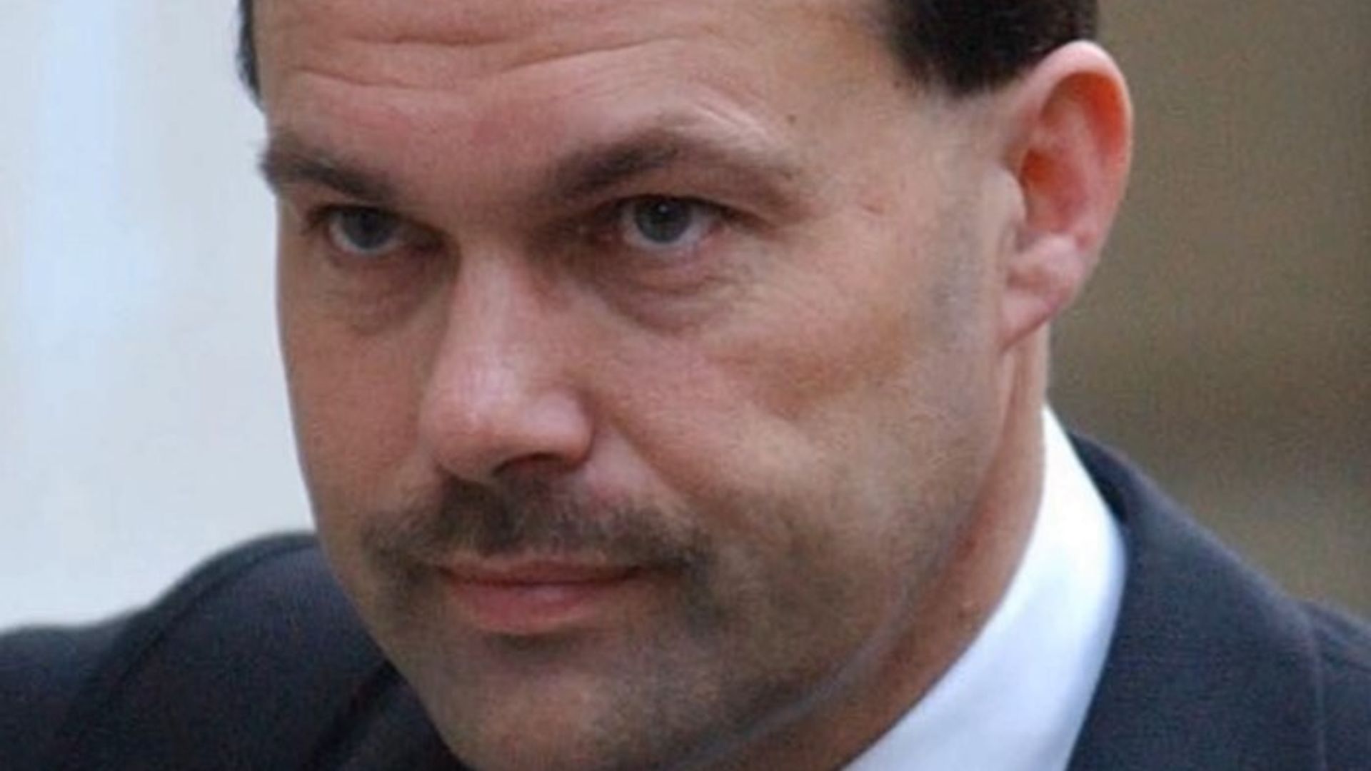Family say murderer who won't say where wife's body is should stay in jail