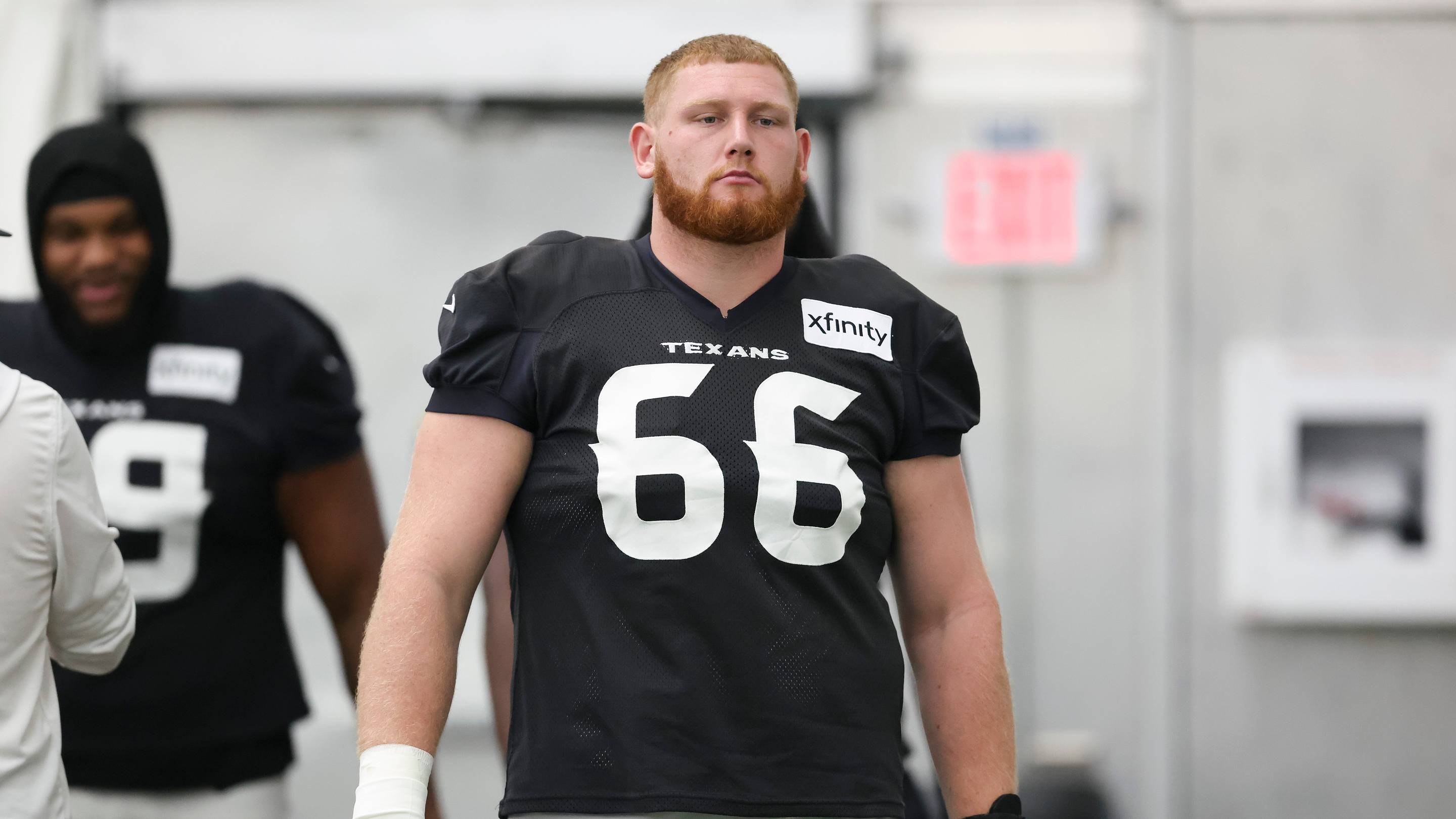 Keylan Rutledge Fights Will Anderson at Texans Camp, DeMeco Ryans Reacts