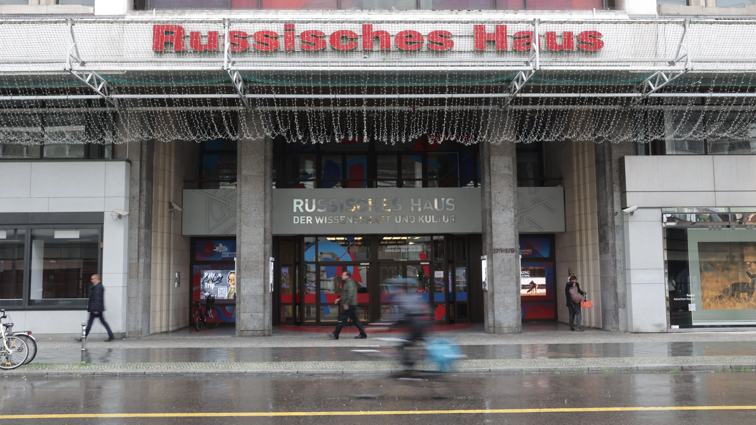 Deutschland-Liveblog: Politiker fordern Schließung des Russischen Hauses