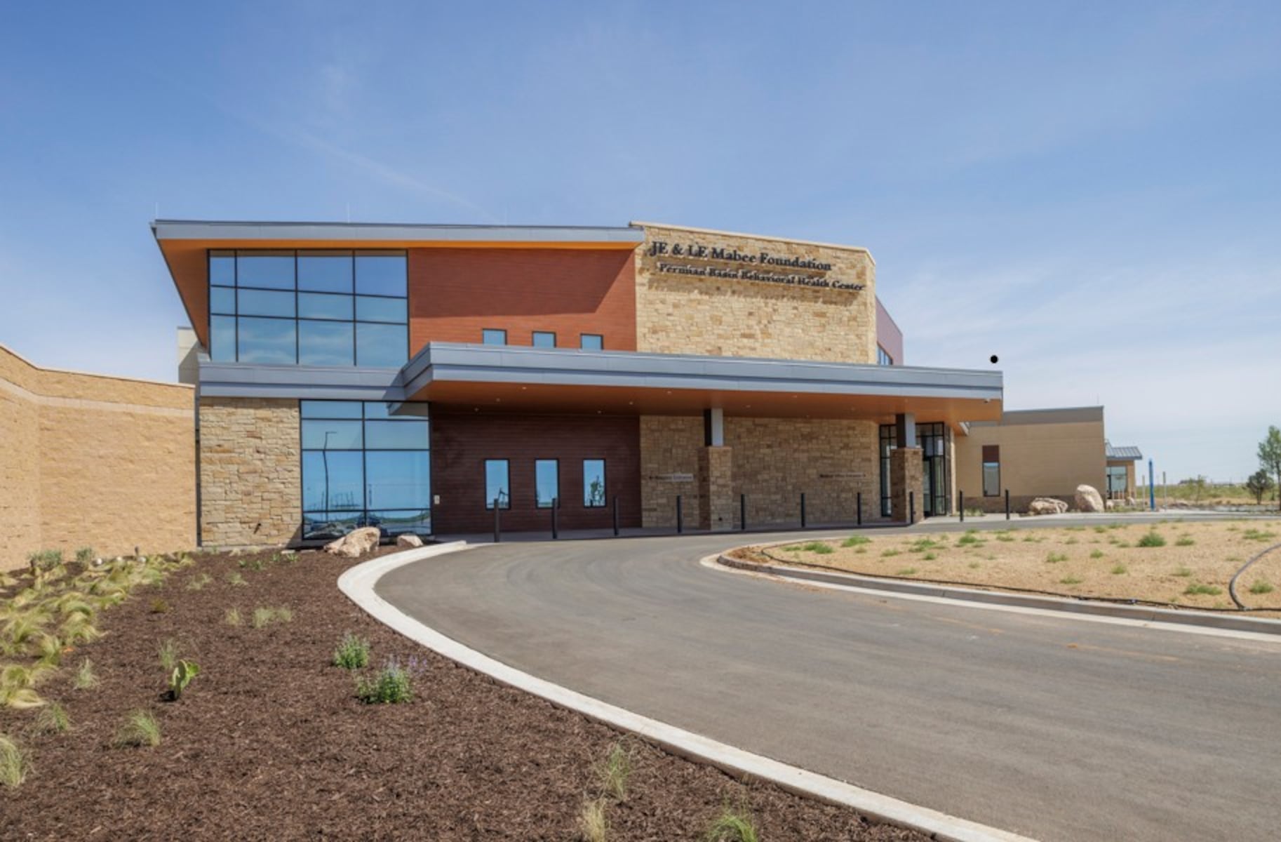 Birmingham contractor completes $232 million Texas healthcare project