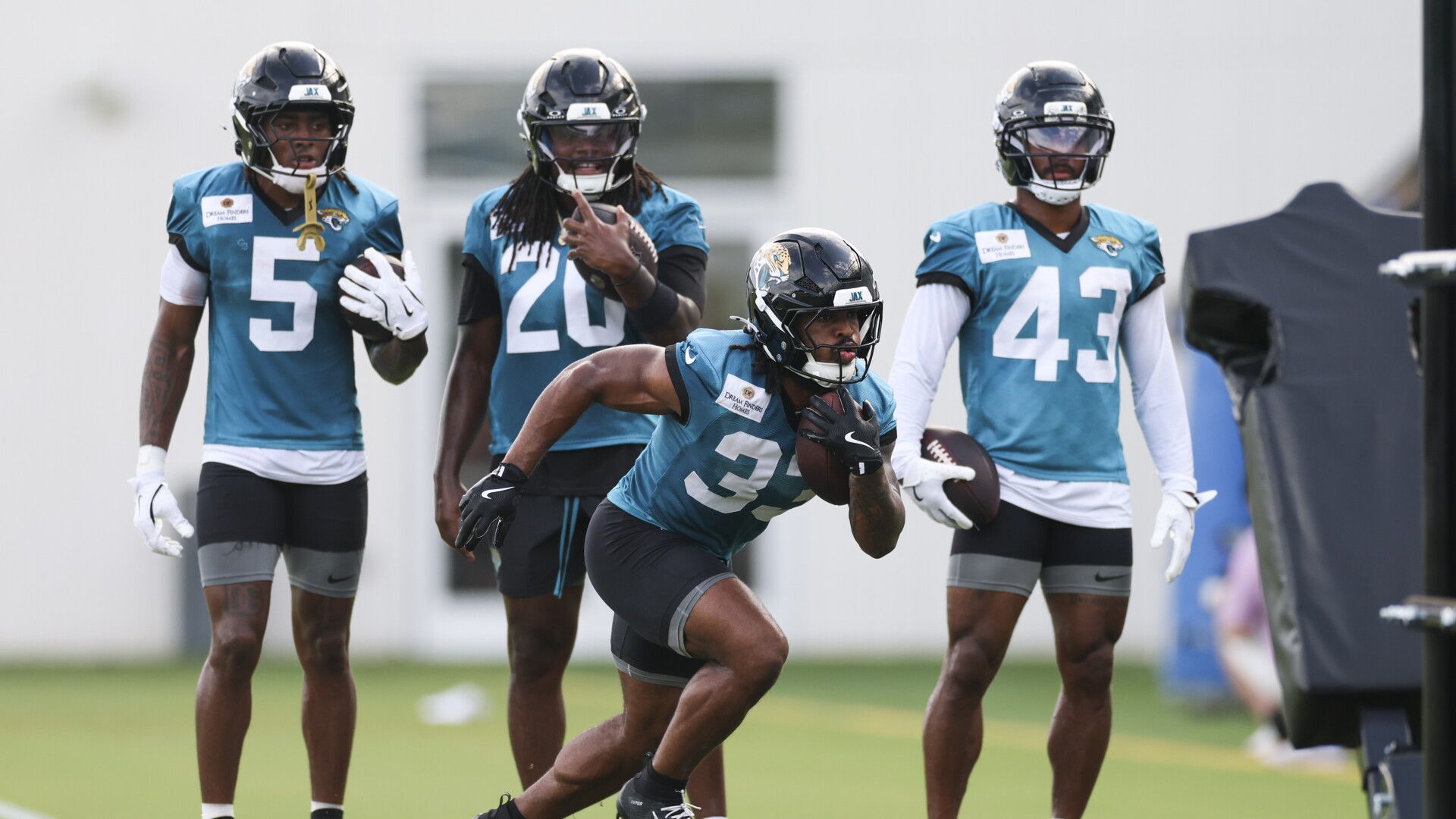 Jaguars list Bhayshul Tuten or Chris Rodriguez as No. 1 running back