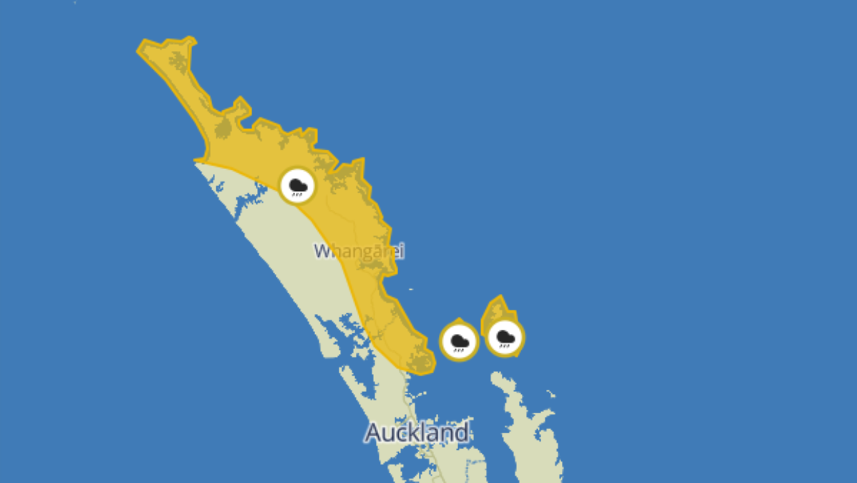 Heavy rain heads for upper North Island