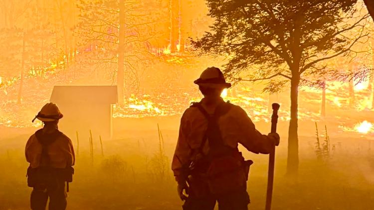Level 3 evacuations around Dufur as Grasshopper Fire rapidly moves east