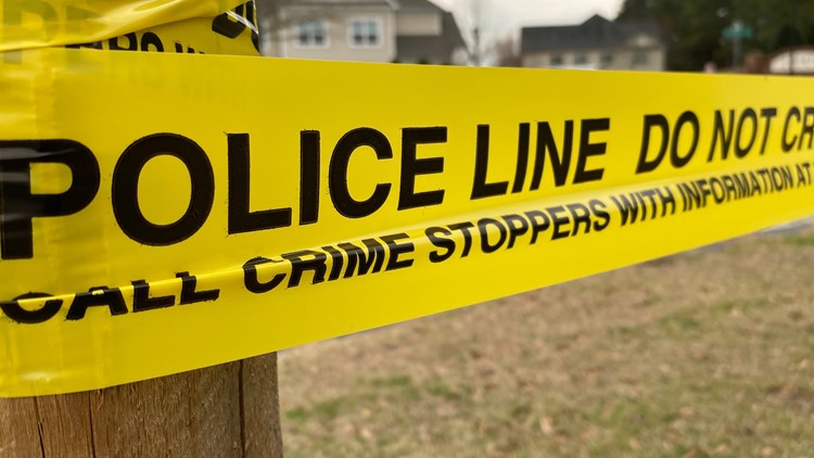 Manhunt for suspect wanted in Waxhaw drug investigation