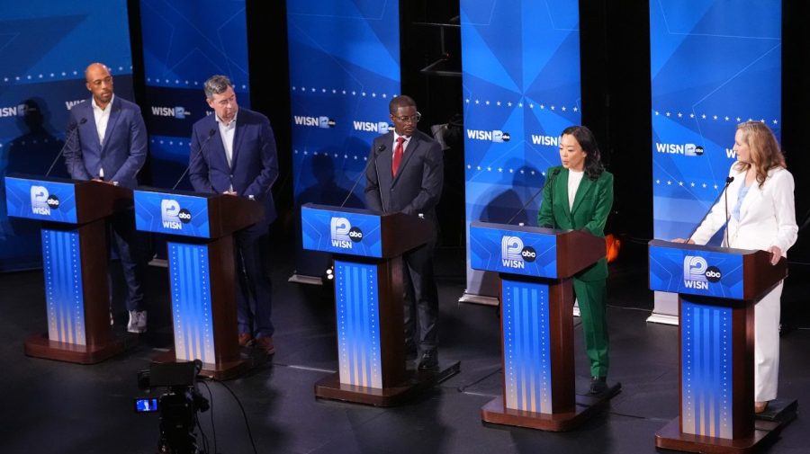 Live results: Democratic establishment clashes with progressive wing in Wisconsin governor’s primary