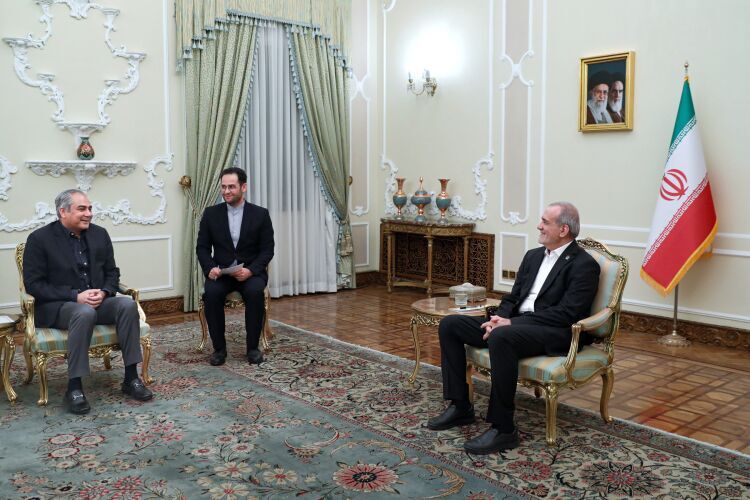 Pezeshkian: Pakistan’s commitment to strengthening ties with Iran highly valued